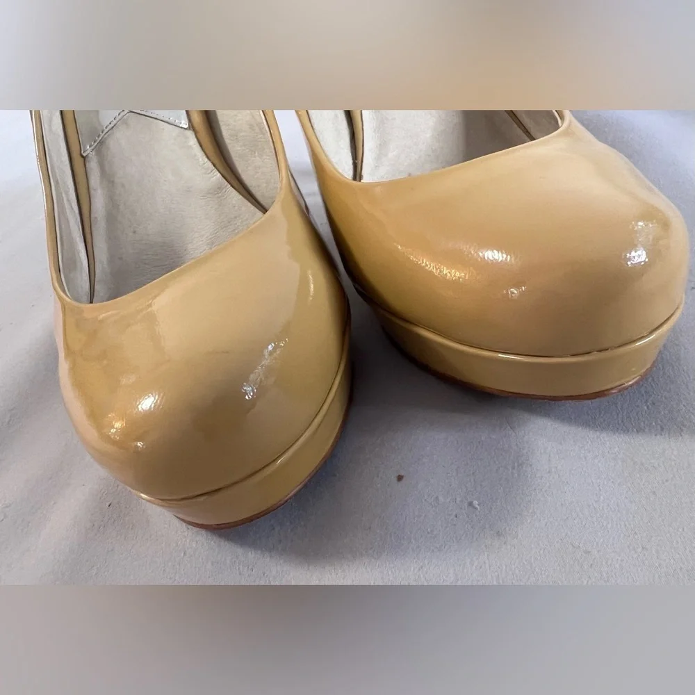 Michael Michael Kors Womens Chantal‎ Platform Pumps Tan  Leather Size 10M